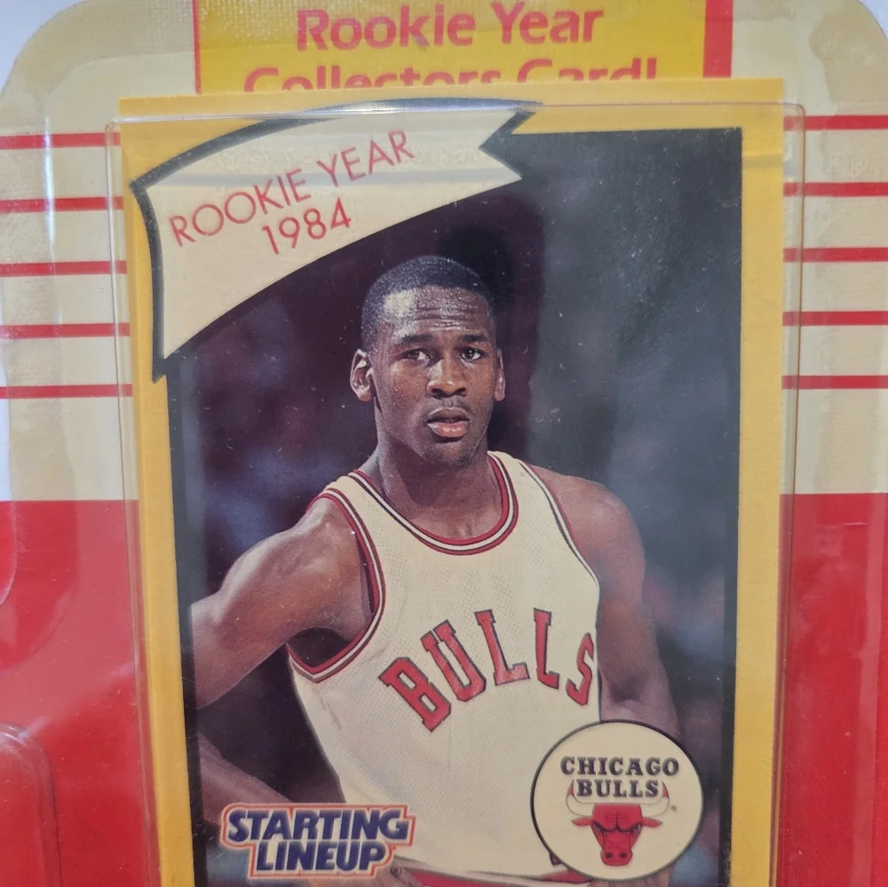 Michael Jordan Starting Lineup 1990 Kenner Figure w/ Rookie Year Card โ Sealed - Picture 10 of 11